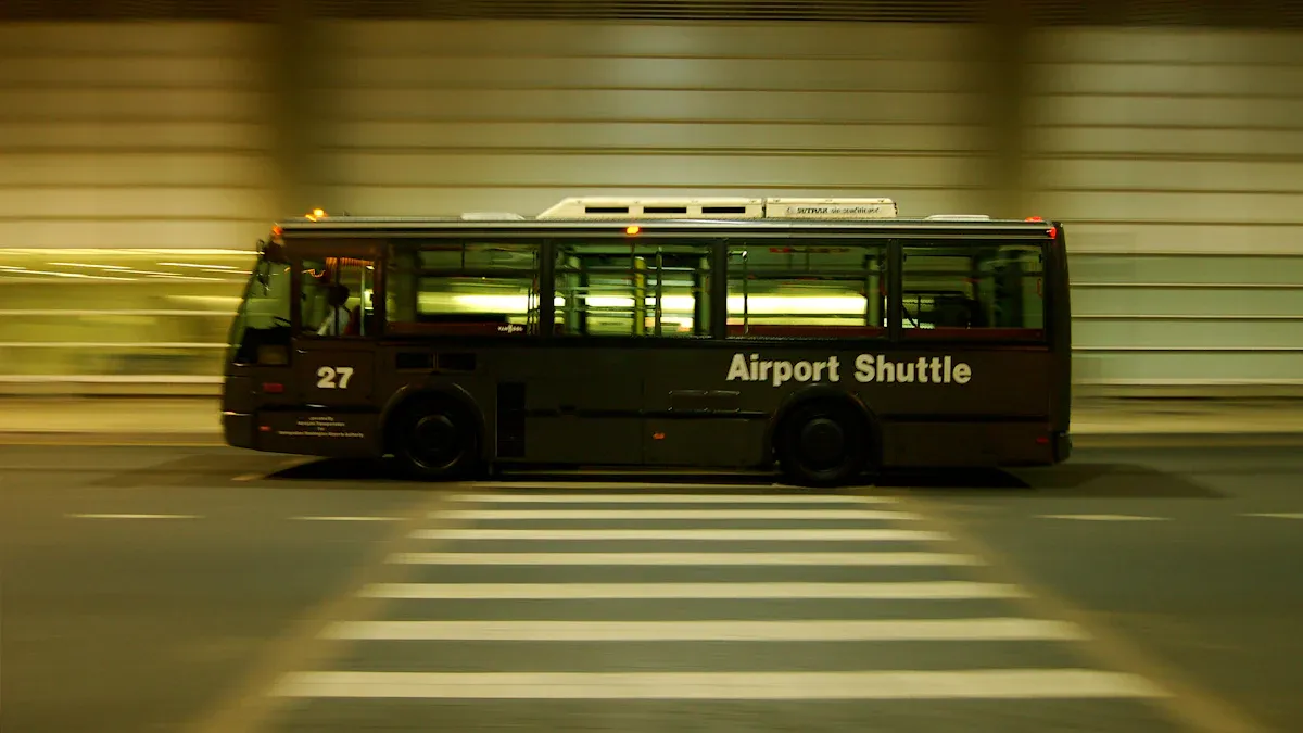 Smart Ways to Book Airport Shuttle Services Online