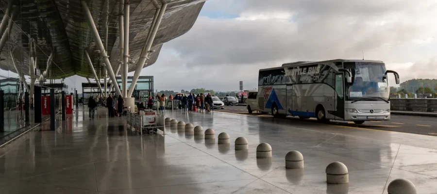 Top Picks for Group and Event Airport Shuttles Near Me